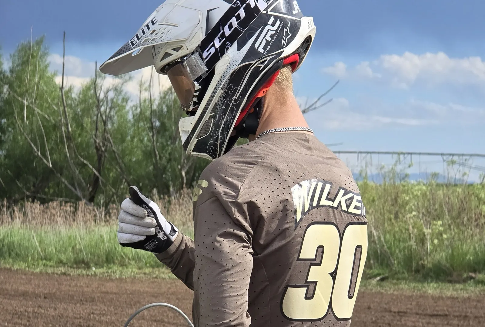 Jaymen Wilkey from behind, showing the